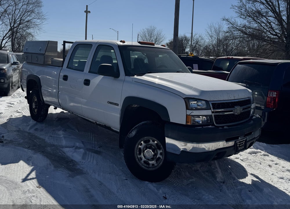 2007 CHEVROLET SILVERADO 2500HD CLASSIC WORK TRUCK VIN: 1GCHC23U27F126498