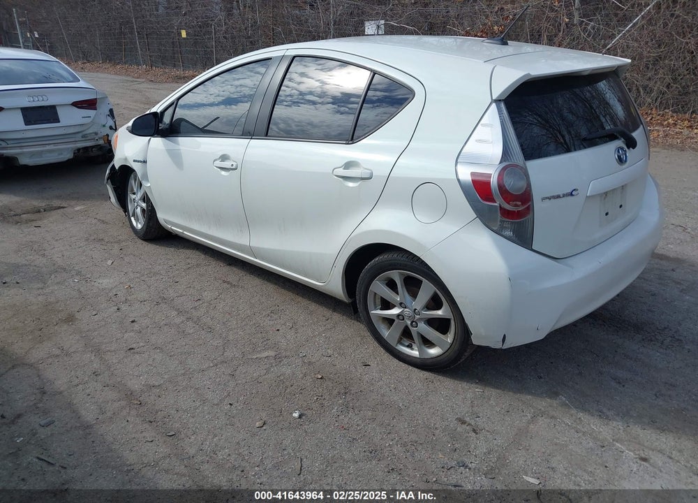 2012 TOYOTA PRIUS C FOUR VIN: JTDKDTB34C1027187