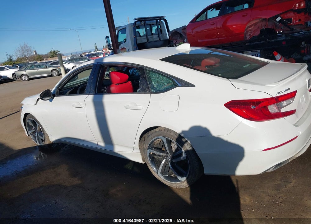 2018 HONDA ACCORD VIN: 1HGCV1F34JA248495