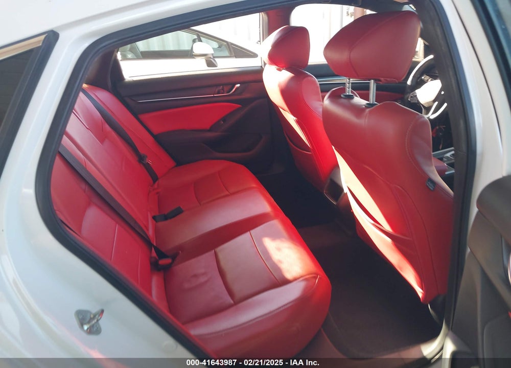 2018 HONDA ACCORD VIN: 1HGCV1F34JA248495