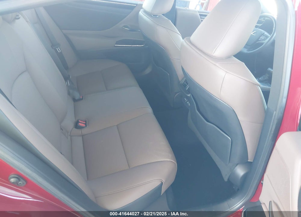 2022 LEXUS ES VIN: 58ADZ1B12NU123127