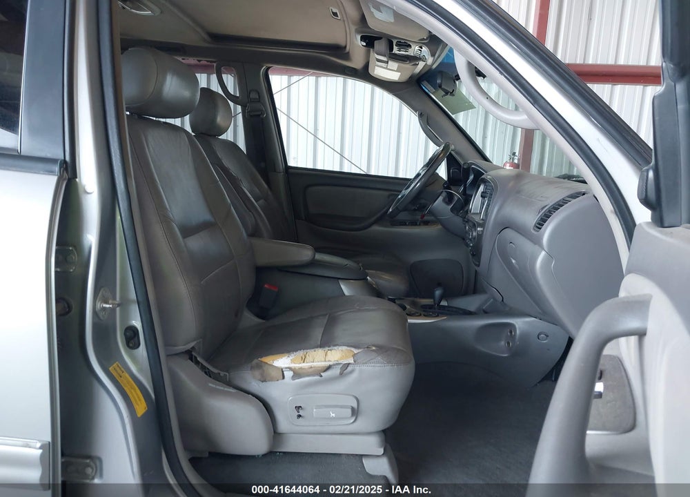2002 TOYOTA SEQUOIA LIMITED V8 VIN: 5TDBT48A72S078764