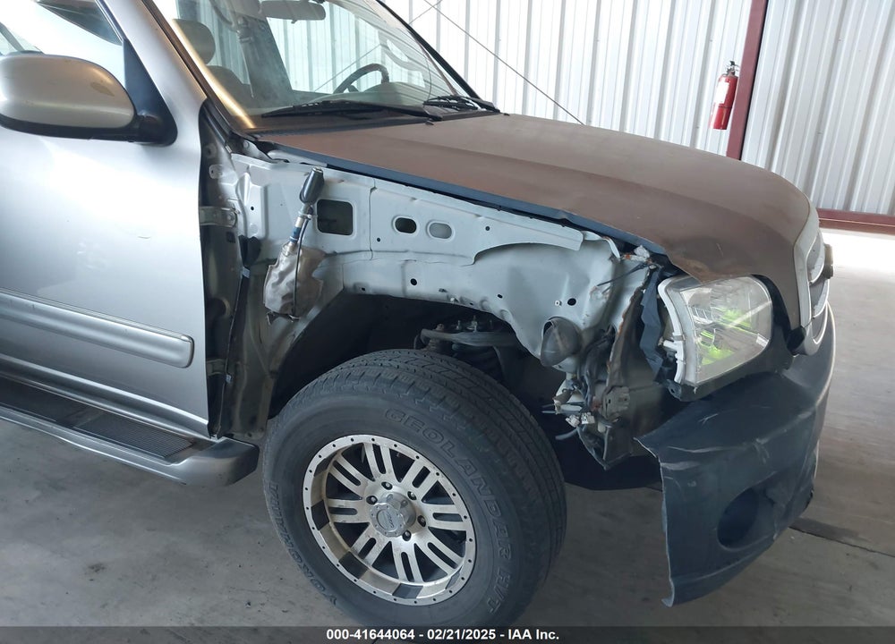 2002 TOYOTA SEQUOIA LIMITED V8 VIN: 5TDBT48A72S078764