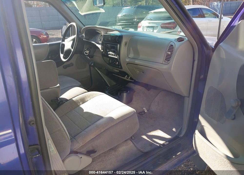 1995 FORD RANGER VIN: 1FTCR10A1STA18803