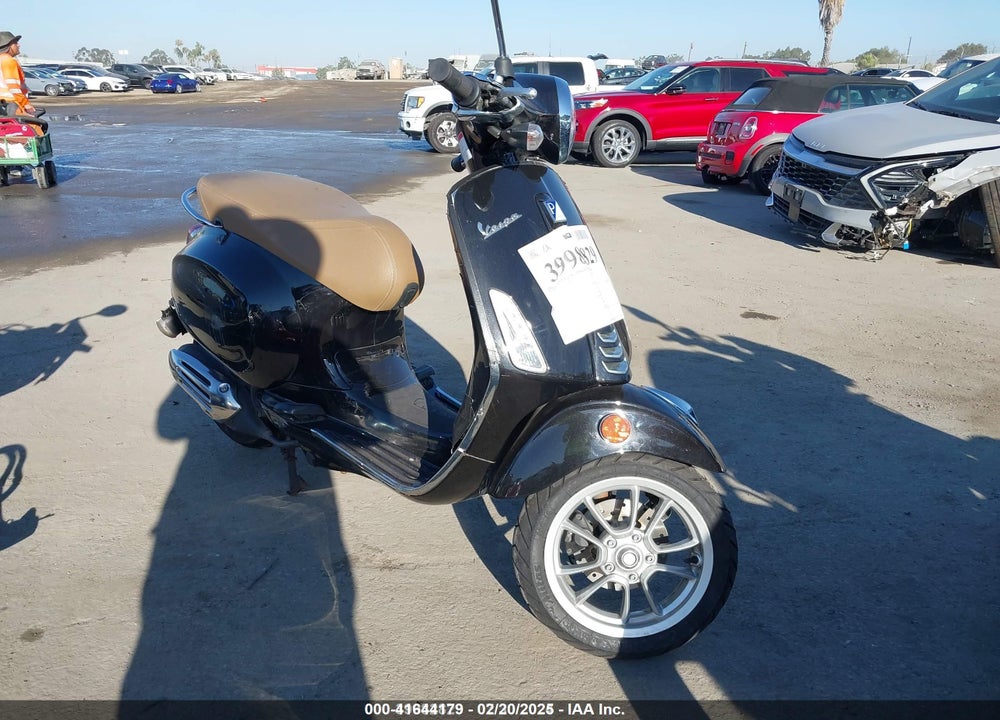 2020 VESPA PRIMAVERA/ VIN: ZAPCA06B7L5100038