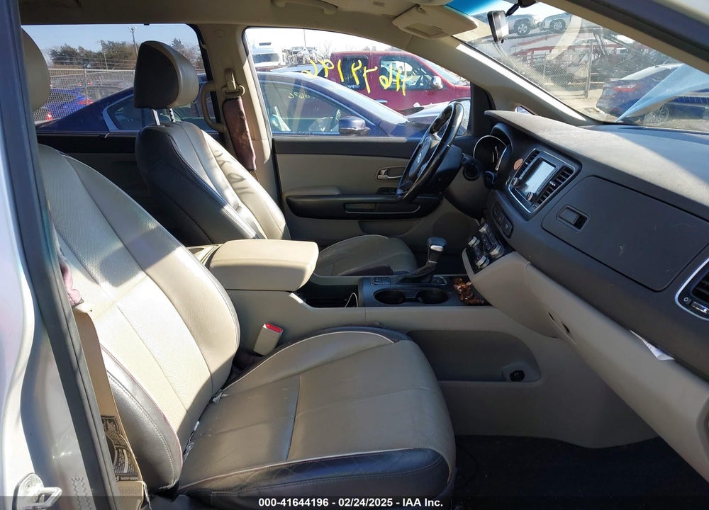 2017 KIA SEDONA LX VIN: KNDMB5C1XH6265241