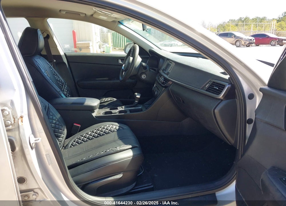 2017 KIA OPTIMA VIN: KNAGT4L32H5132305