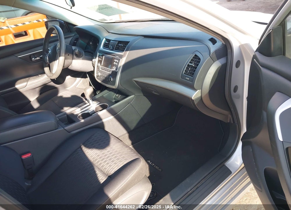 2017 NISSAN ALTIMA VIN: 1N4AL3AP6HC249475