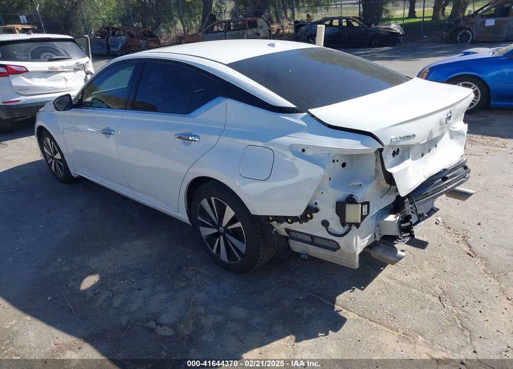 2019 NISSAN ALTIMA VIN: 1N4BL4DV0KN306415