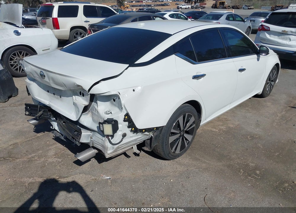 2019 NISSAN ALTIMA VIN: 1N4BL4DV0KN306415