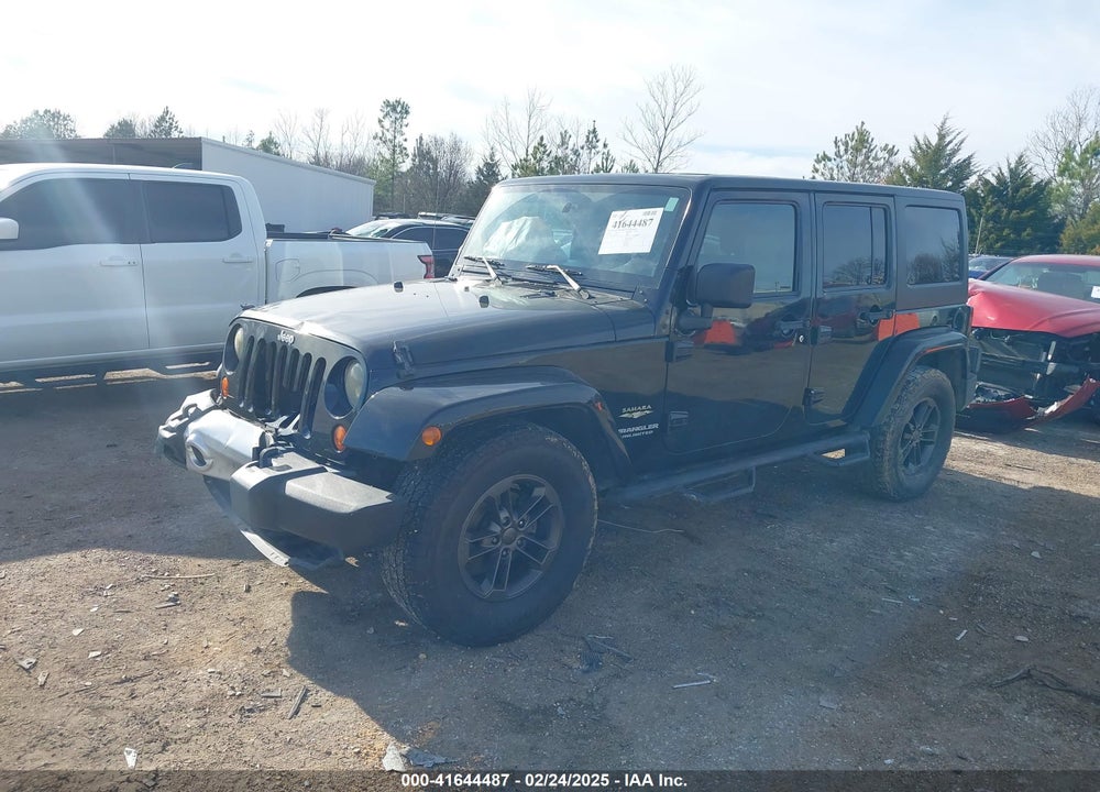 2008 JEEP WRANGLER / VIN: 1J4GB59118L522013