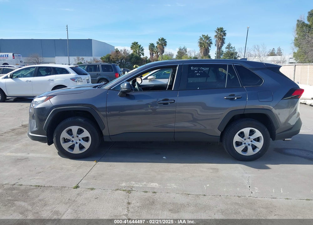 2024 TOYOTA RAV4 LE VIN: 2T3F1RFV3RC426998