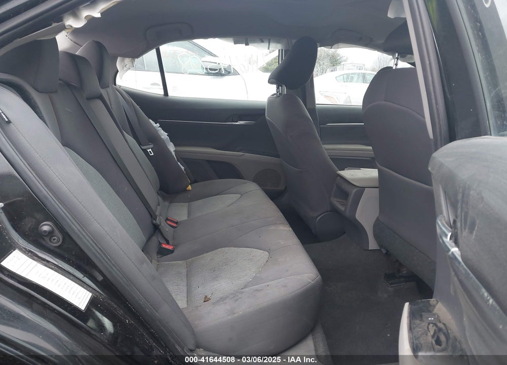 2020 TOYOTA CAMRY LE VIN: 4T1C11AK6LU348006