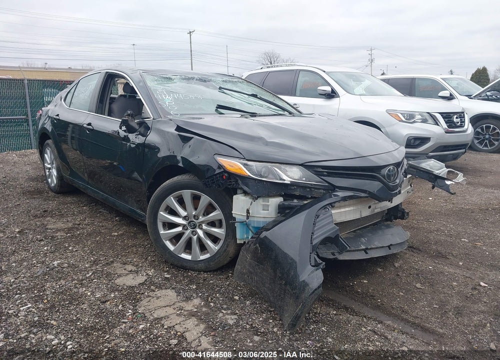 2020 TOYOTA CAMRY LE VIN: 4T1C11AK6LU348006