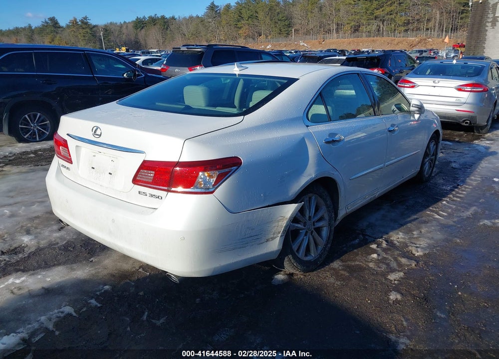 2010 LEXUS ES 350 VIN: JTHBK1EG3A2411816