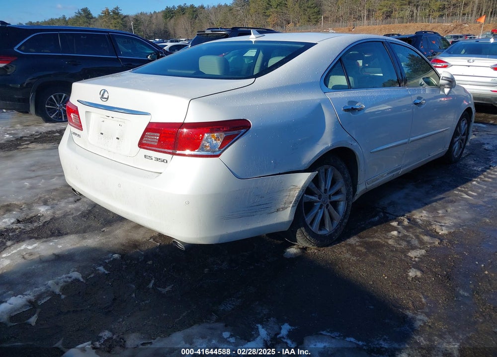 2010 LEXUS ES 350 VIN: JTHBK1EG3A2411816