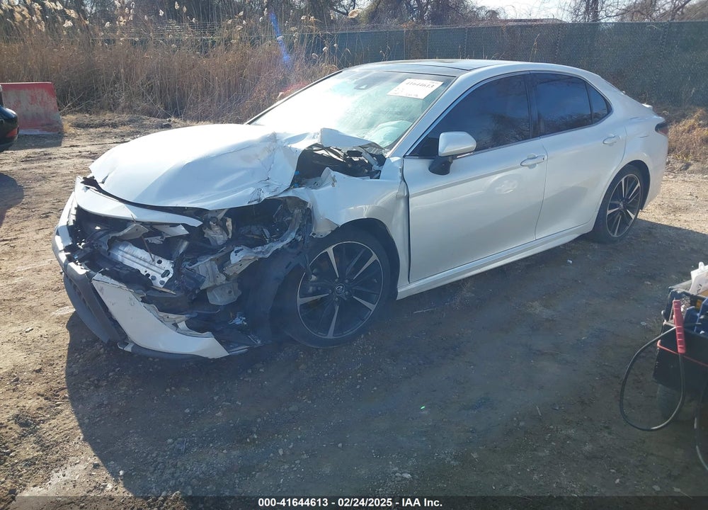 2018 TOYOTA CAMRY XSE VIN: 4T1B61HK7JU119043