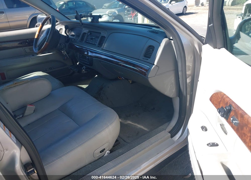 2004 MERCURY GRAND MARQUIS VIN: 2MHHM75W54X671900