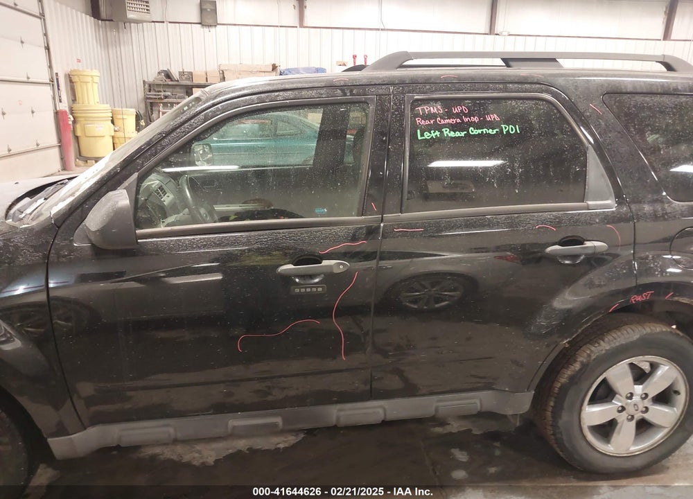 2010 FORD ESCAPE VIN: 1FMCU0D7XAKB31172