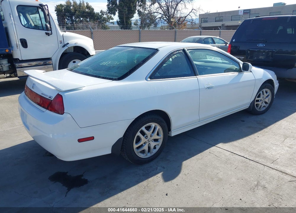 2002 HONDA ACCORD VIN: 1HGCG22562A027313