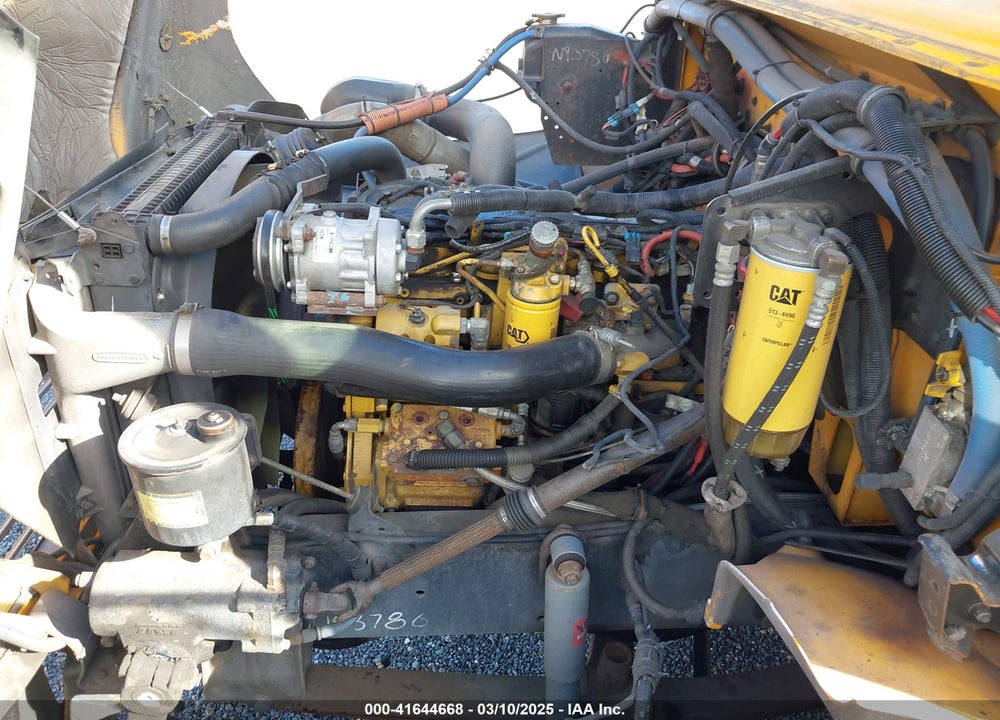 2005 FREIGHTLINER CHASSIS FS65 VIN: 4UZAAXDC15CN93786
