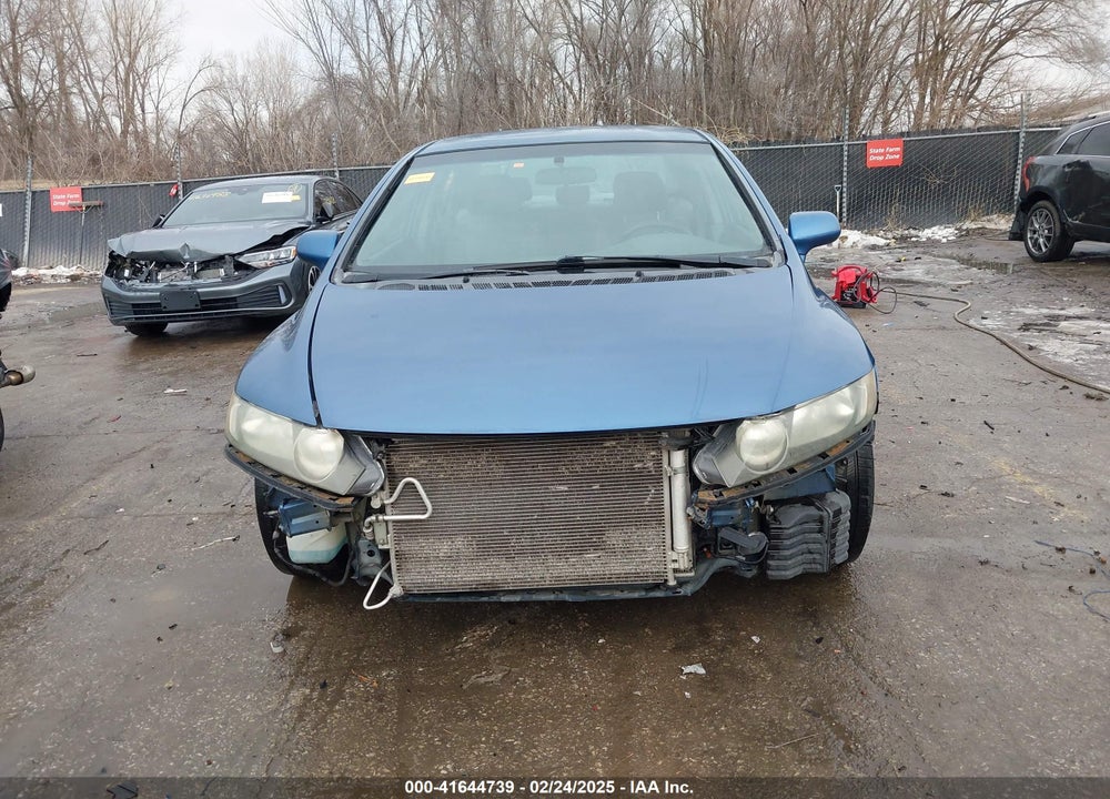 2010 HONDA CIVIC LX VIN: 19XFA1F57AE069471