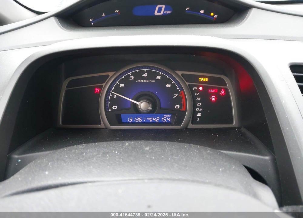 2010 HONDA CIVIC LX VIN: 19XFA1F57AE069471