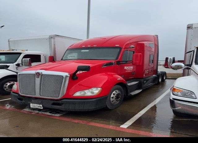 2020 KENWORTH T680 VIN: 1XKYD49X6LJ382469