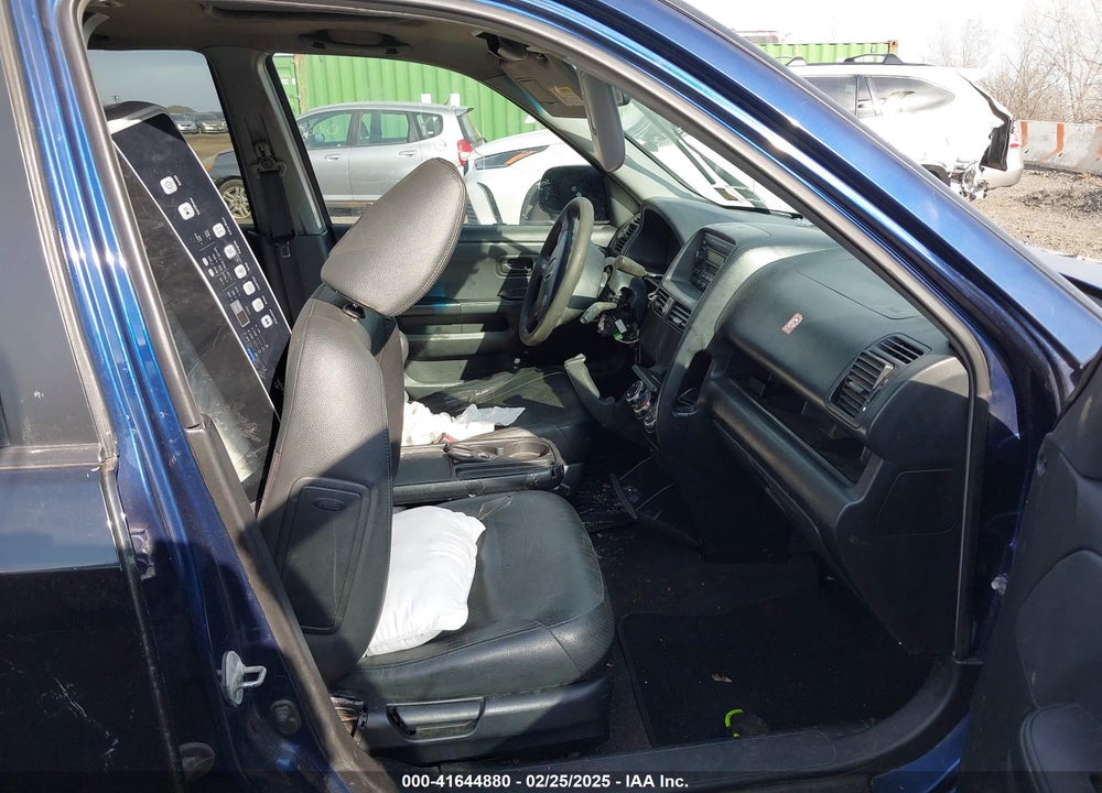2002 HONDA CR-V EX VIN: JHLRD78842C083161