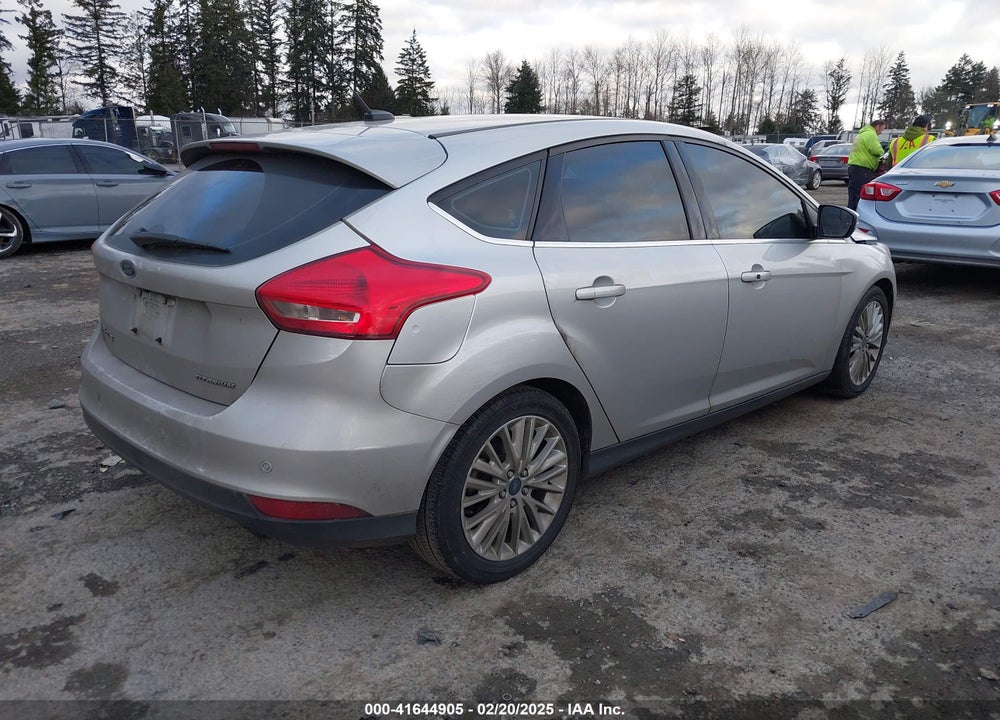 2017 FORD FOCUS VIN: 1FADP3N28HL264222