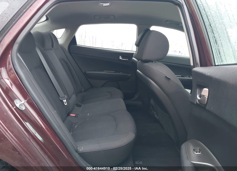 2020 KIA OPTIMA VIN: 5XXGT4L33LG383504