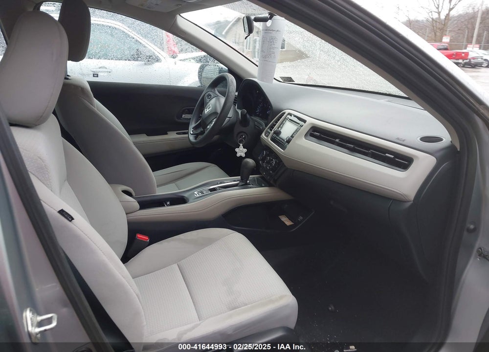2019 HONDA HR-V VIN: 3CZRU6H33KG703033