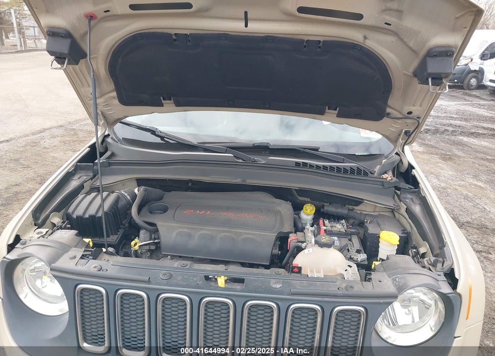 2015 JEEP RENEGADE VIN: ZACCJBBT0FPB54851