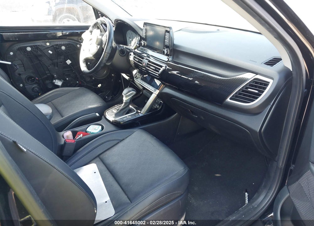 2021 KIA SELTOS EX VIN: KNDERCAA6M7110505
