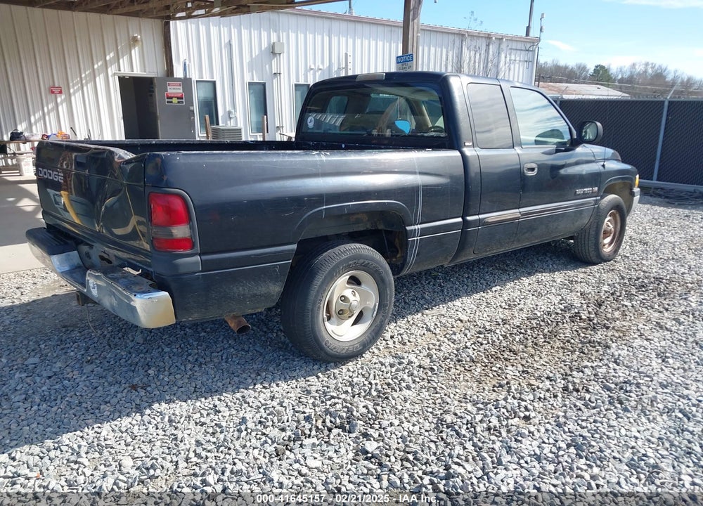 2001 DODGE RAM 1500 ST VIN: 3B7HC13Y11G712385