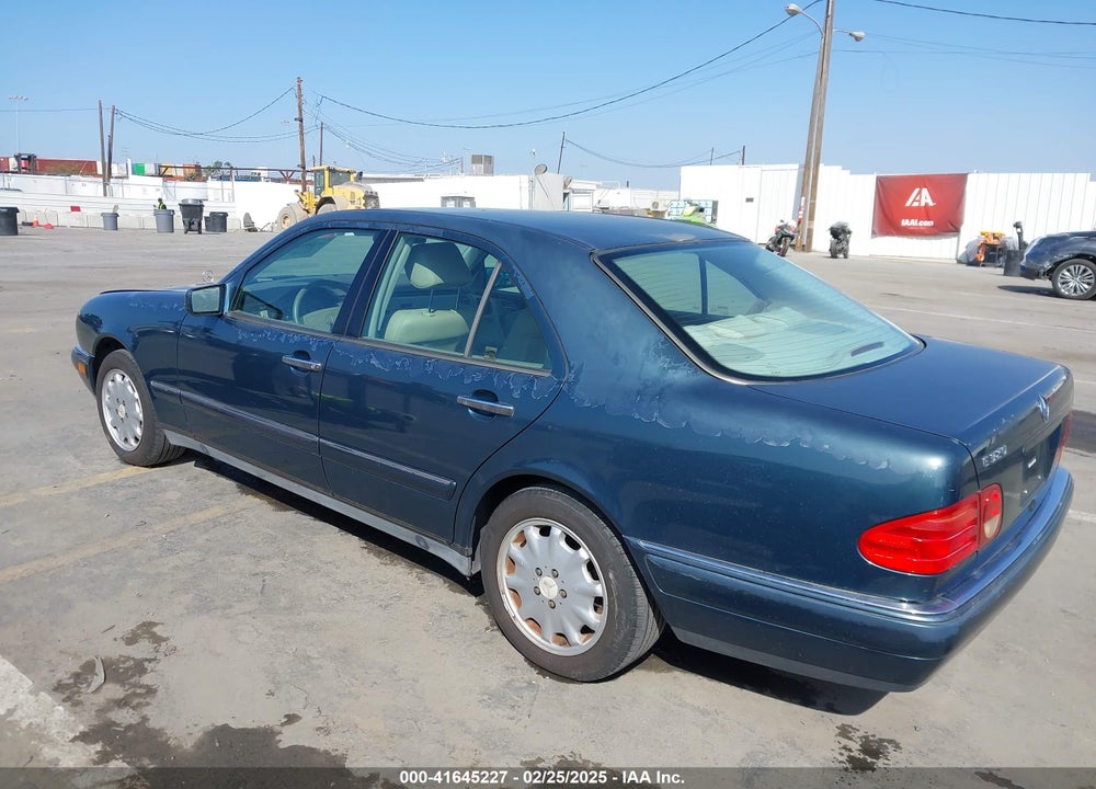 1999 MERCEDES-BENZ E 320 VIN: WDBJF65H3XA817146