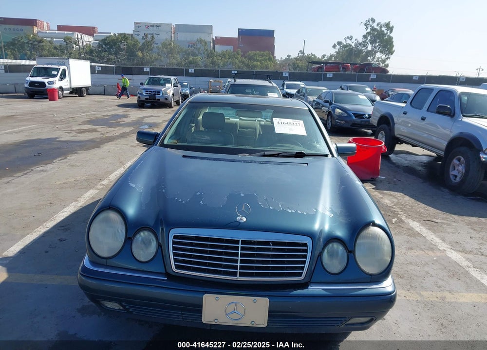 1999 MERCEDES-BENZ E 320 VIN: WDBJF65H3XA817146