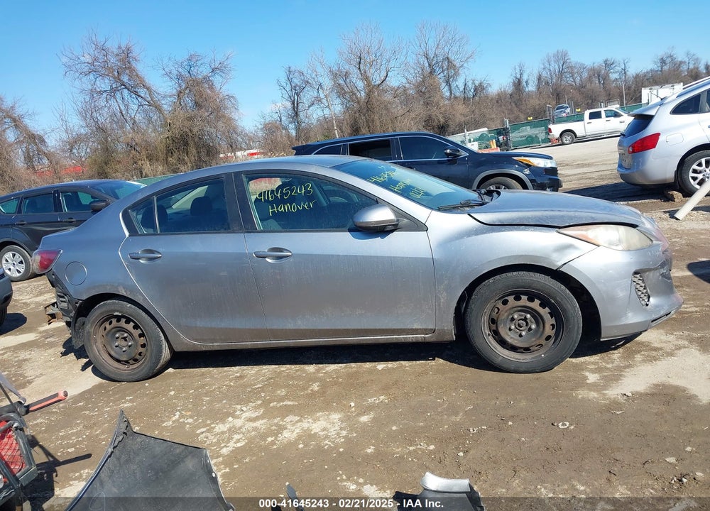 2012 MAZDA MAZDA3 VIN: JM1BL1UG9C1586337