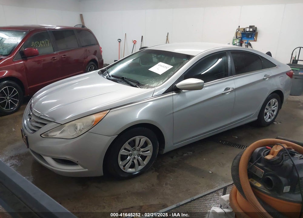 2012 HYUNDAI SONATA VIN: 5NPEB4AC7CH325042