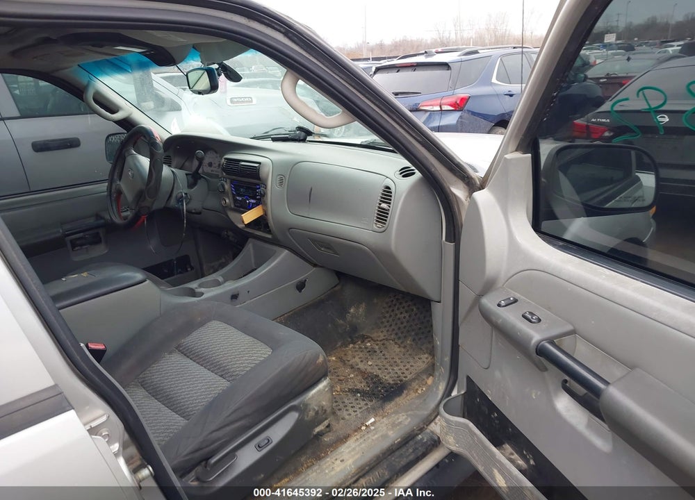 2003 FORD EXPLORER SPORT TRAC XLS/XLT VIN: 1FMZU77E63UC31712