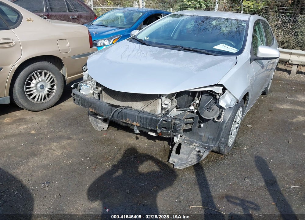 2019 TOYOTA COROLLA LE VIN: 2T1BURHE1KC156154