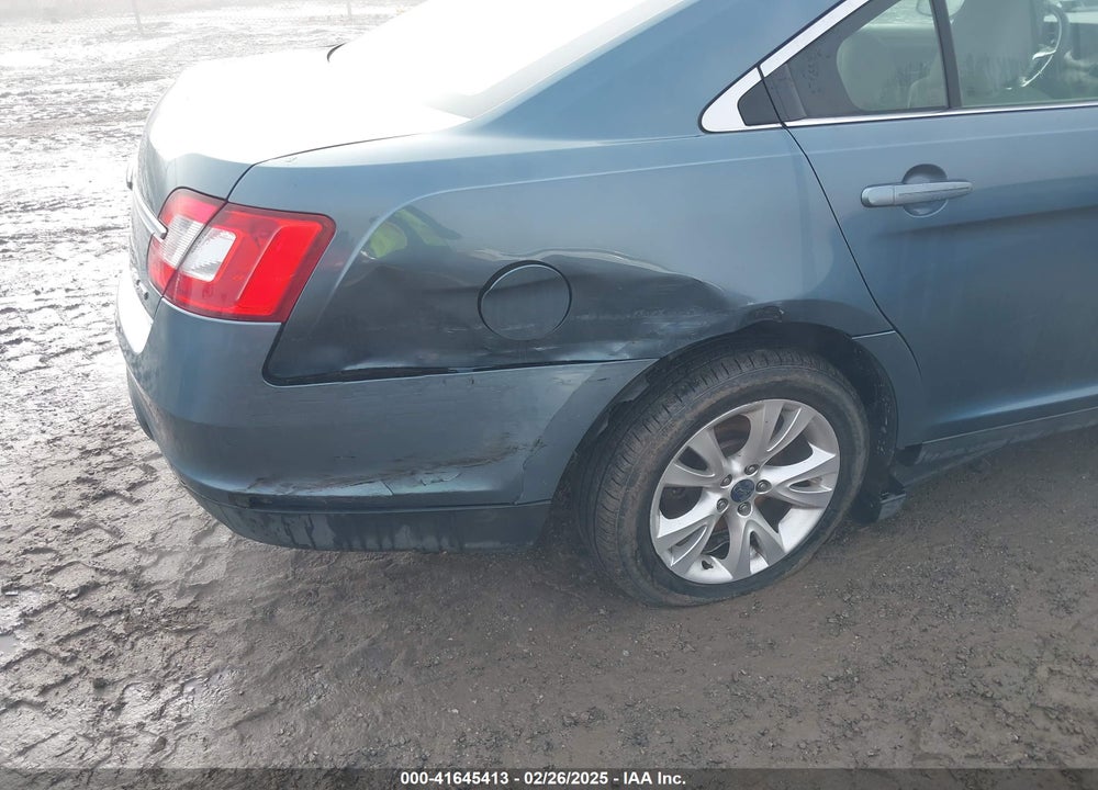 2010 FORD TAURUS SEL VIN: 1FAHP2HW7AG163830