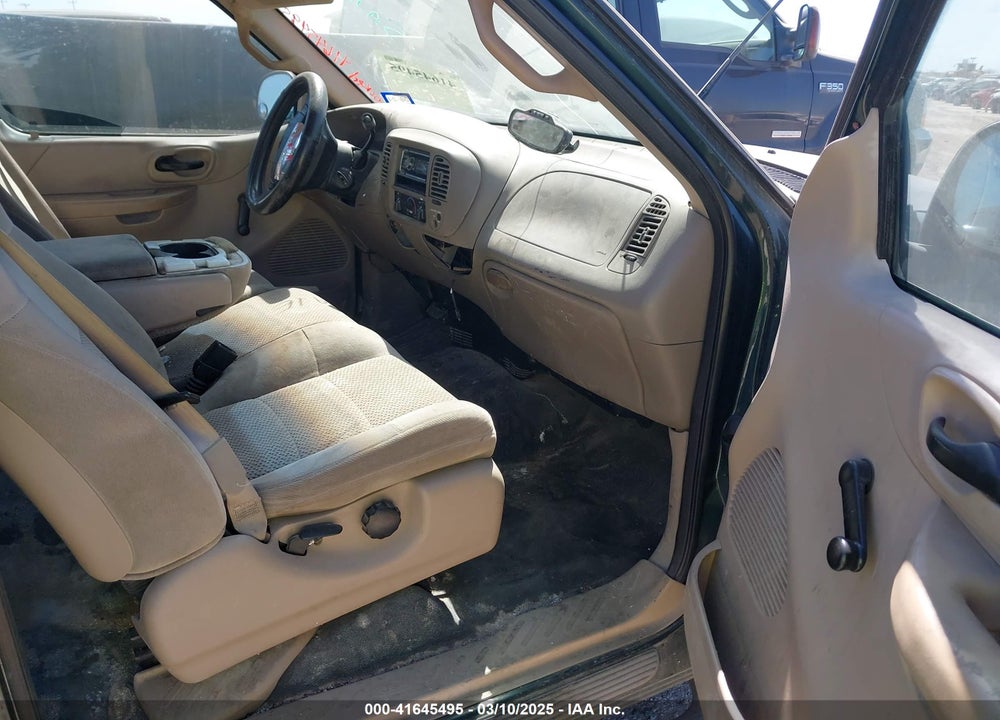 2001 FORD F-150 VIN: 1FTZX17261NB87412