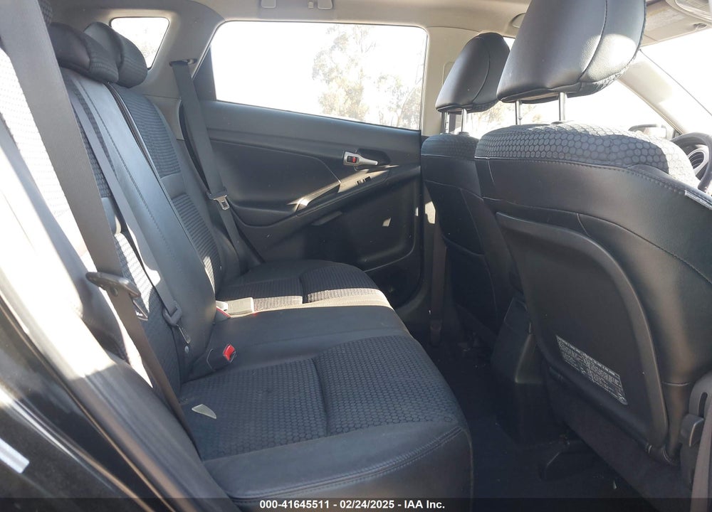 2009 PONTIAC VIBE GT VIN: 5Y2SR67049Z439556