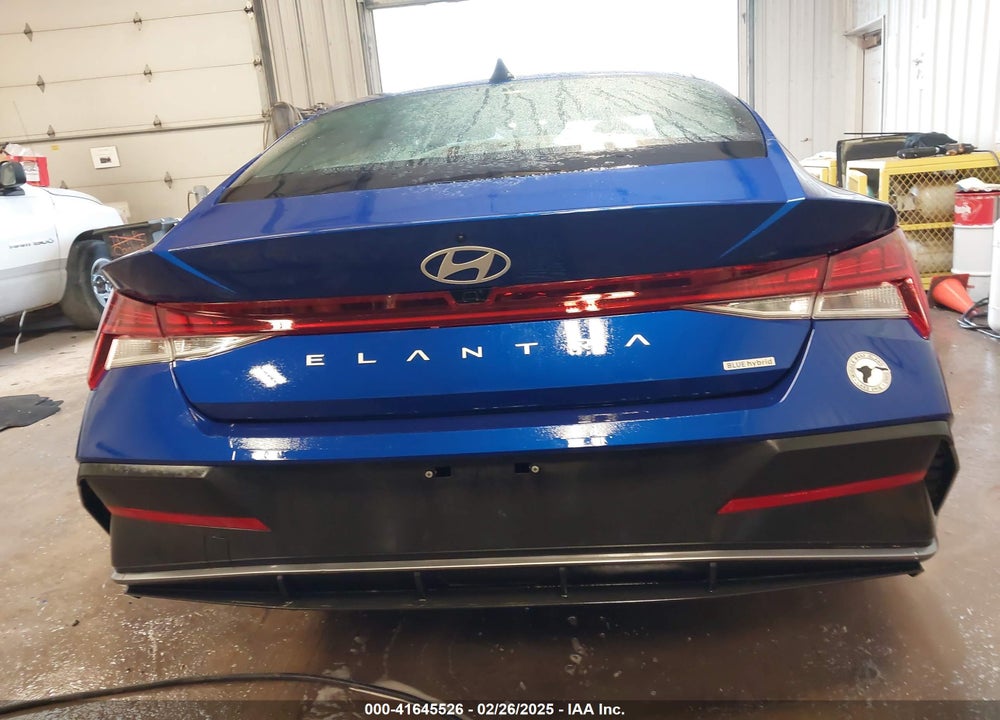 2024 HYUNDAI ELANTRA HYBRID VIN: KMHLM4DJXRU106789
