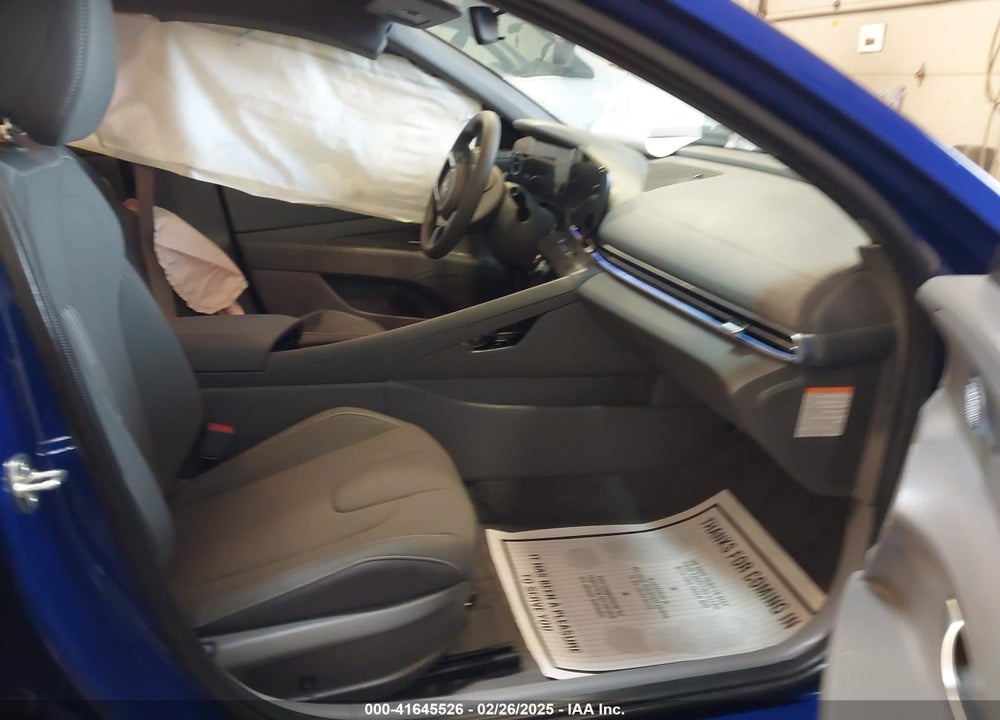 2024 HYUNDAI ELANTRA HYBRID VIN: KMHLM4DJXRU106789