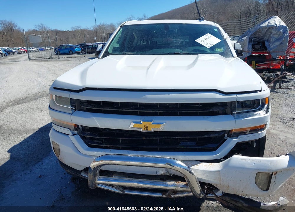 2018 CHEVROLET SILVERADO 1500 VIN: 3GCUKREC2JG220546