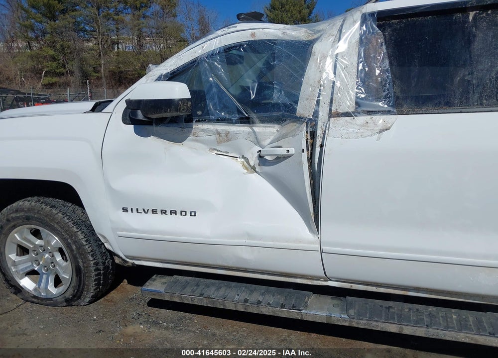 2018 CHEVROLET SILVERADO 1500 VIN: 3GCUKREC2JG220546