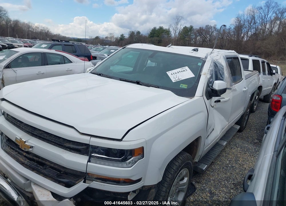 2018 CHEVROLET SILVERADO 1500 VIN: 3GCUKREC2JG220546