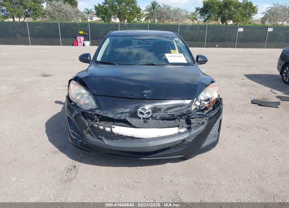 2011 MAZDA 3 I SPORT VIN: JM1BL1UF4B1481808